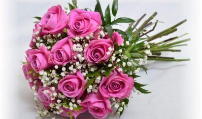 Подготовка к связывании букеты из роз